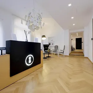 Гостевой дом Youroom Abruzzi, Рим
